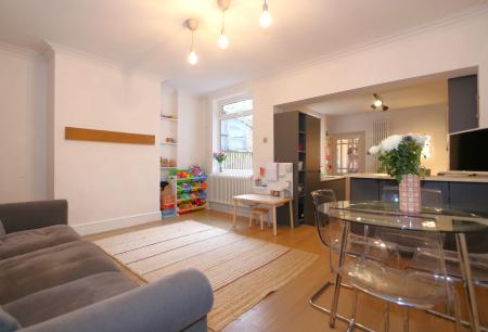 3 bedroom Terraced House for sale in Smisby Road, Ashby-De-La-Zouch, LE65