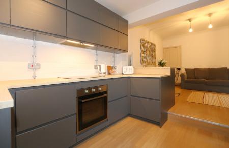 3 bedroom Terraced House for sale in Smisby Road, Ashby-De-La-Zouch, LE65