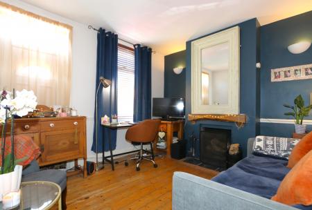 2 bedroom Terraced House for sale in South Street, Melbourne, Melbourne, DE73