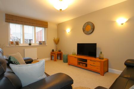 3 bedroom Detached house for sale in Stafford Close, Melbourne, DE73