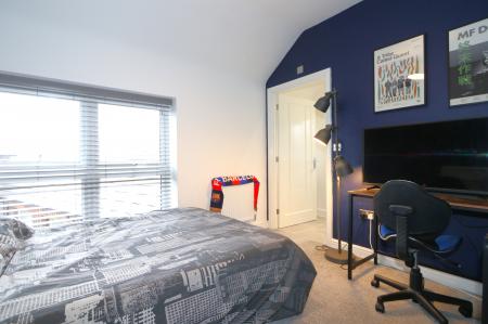 5 bedroom Detached house for sale in Stone Row Place, Moira, DE12