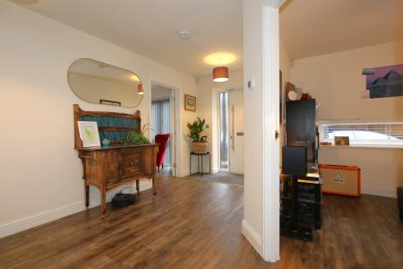 5 bedroom Detached house for sale in Stone Row Place, Moira, DE12