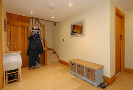 5 bedroom Detached house for sale in Woodhouses, Melbourne, DE73