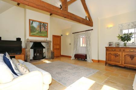 5 bedroom Detached house for sale in Woodhouses, Melbourne, DE73