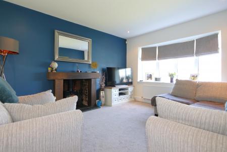 4 bedroom Detached house for sale in Worthington Lane, Newbold Coleorton, LE67