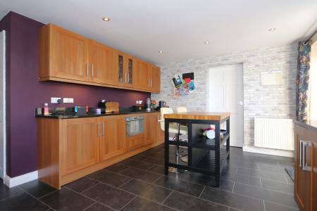 4 bedroom Detached house for sale in Worthington Lane, Newbold Coleorton, LE67