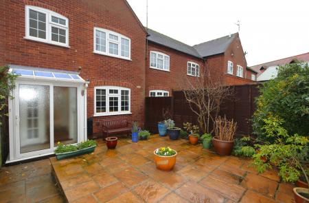 3 bedroom Terraced House for sale in Chantry Close, Melbourne, DE73