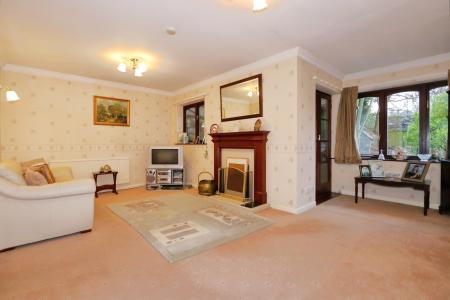 4 bedroom Detached house for sale in The Grange, Packington, LE65