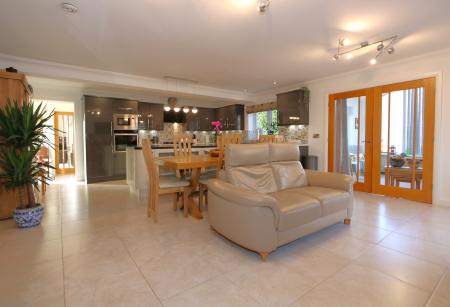 3 bedroom Bungalow for sale in Grange Close, Ticknall, DE73