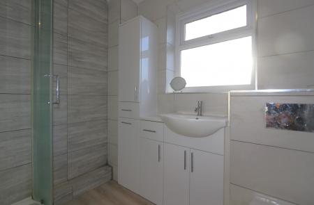 4 bedroom Semi-detached house for sale in Saxon Way, Ashby, Ashby-De-La-Zouch, LE65