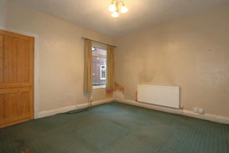 1 bedroom Ground floor maisonette for sale in Smisby Road, Ashby-De-La-Zouch, LE65