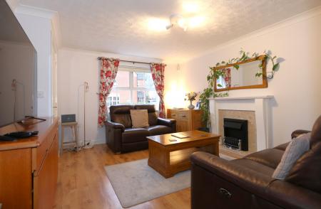 3 bedroom Semi-detached house for sale in Via Devana, Moira, DE12