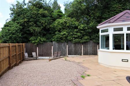 5 bedroom Detached house for sale in Hazel Close, Measham, DE12