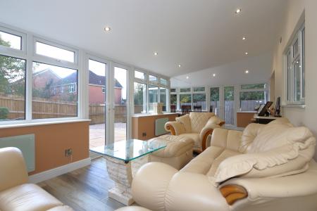 5 bedroom Detached house for sale in Hazel Close, Measham, DE12