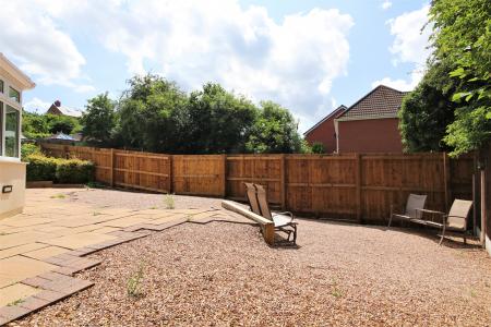 5 bedroom Detached house for sale in Hazel Close, Measham, DE12