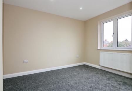 4 bedroom Semi-detached house for sale in Nettlefold Crescent, Melbourne, DE73