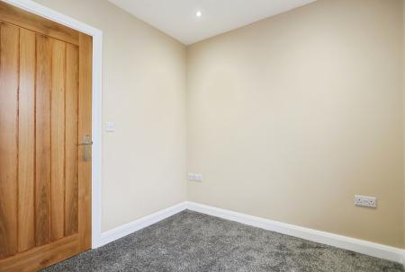 4 bedroom Semi-detached house for sale in Nettlefold Crescent, Melbourne, DE73