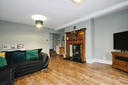 4 bedroom Semi-detached house for sale in Navigation Street, Measham, DE12