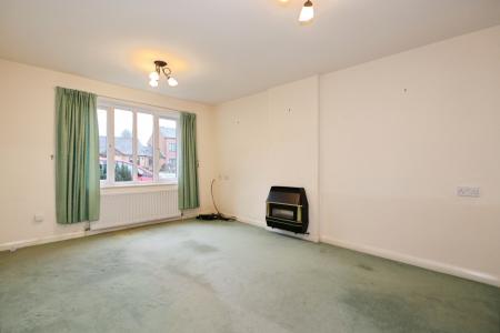 2 bedroom Ground floor maisonette for sale in Western Close, Ashby-De-La-Zouch, LE65