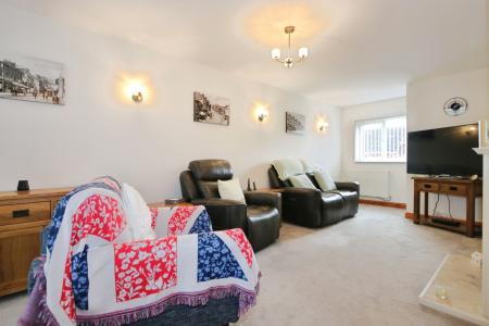 3 bedroom Semi-detached house for sale in Money Hill, Ashby-De-La-Zouch, LE65