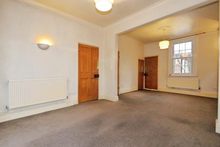2 bedroom Terraced House for sale in Kilwardby Street, Ashby-De-La-Zouch, LE65