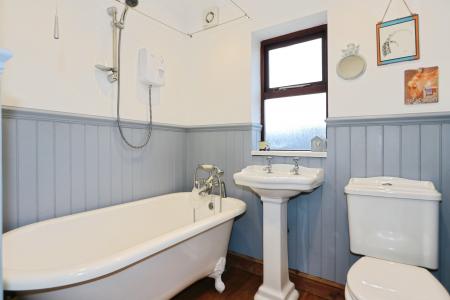 4 bedroom Detached house for sale in Scott Close, Ashby-De-La-Zouch, LE65