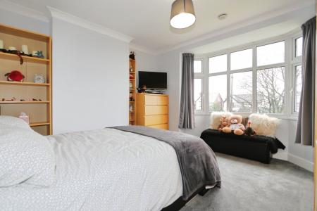 6 bedroom Detached house for sale in Leicester Road, New Packington, Ashby-De-La-Zouch, LE65