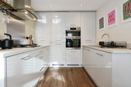 3 bedroom Semi-detached house for sale in Pirelli Close, Castle Donington, DE74