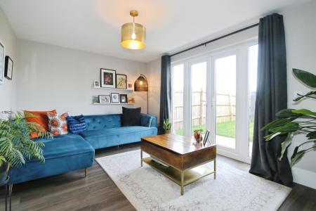 3 bedroom Semi-detached house for sale in Pirelli Close, Castle Donington, DE74