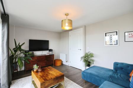 3 bedroom Semi-detached house for sale in Pirelli Close, Castle Donington, DE74