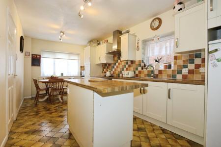 4 bedroom Detached house for sale in Dames Lane, Newton Burgoland, LE67