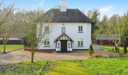 4 bedroom Detached house for sale in Park Lane, Derby, DE74