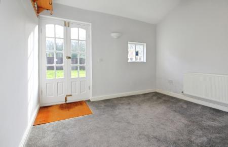 4 bedroom Detached house for sale in Park Lane, Derby, DE74