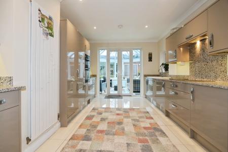 2 bedroom Bungalow for sale in Burton Road, Ashby-De-La-Zouch, LE65