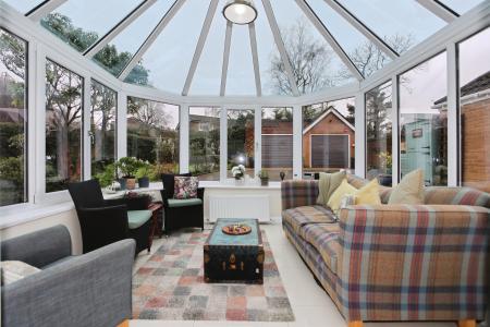 2 bedroom Bungalow for sale in Burton Road, Ashby-De-La-Zouch, LE65