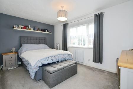 3 bedroom Semi-detached house for sale in Harrow Close, Ashby-De-La-Zouch, LE65