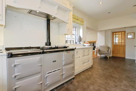 4 bedroom Detached house for sale in Leicester Road, Ashby-De-La-Zouch, LE65