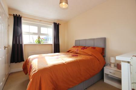 4 bedroom Detached house for sale in Beehive Avenue, Moira, DE12