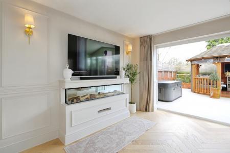 3 bedroom Detached house for sale in Tamworth Road, Ashby-De-La-Zouch, LE65