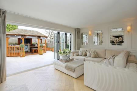 3 bedroom Detached house for sale in Tamworth Road, Ashby-De-La-Zouch, LE65