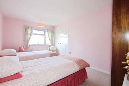 4 bedroom Detached house for sale in Chiltern Rise, Ashby, Ashby-De-La-Zouch, LE65