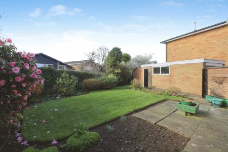 4 bedroom Detached house for sale in Chiltern Rise, Ashby, Ashby-De-La-Zouch, LE65