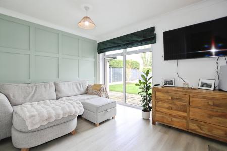 3 bedroom Semi-detached house for sale in Grange Close, Ashby-De-La-Zouch, LE65