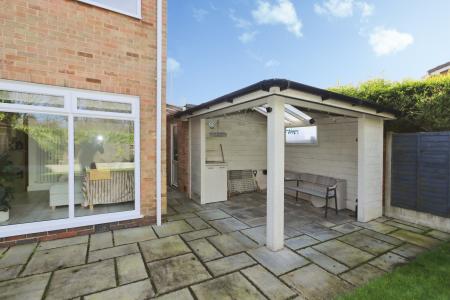 3 bedroom Semi-detached house for sale in Grange Close, Ashby-De-La-Zouch, LE65