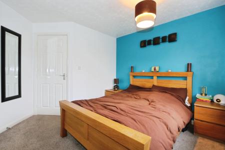 3 bedroom Semi-detached house for sale in Bosworth Close, Ashby-De-La-Zouch, LE65