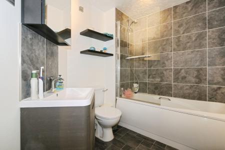 3 bedroom Semi-detached house for sale in Bosworth Close, Ashby-De-La-Zouch, LE65