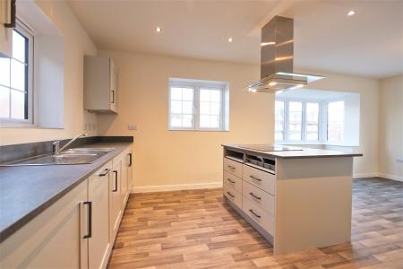 4 bedroom Detached house for sale in Main Street, Oakthorpe, DE12