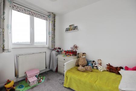 3 bedroom Semi-detached house for sale in Shellbrook Close, Shellbrook, LE65