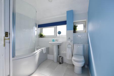 3 bedroom Semi-detached house for sale in Millfield Close, Ashby-De-La-Zouch, LE65