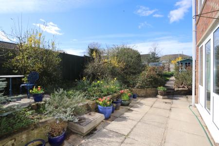 3 bedroom Semi-detached house for sale in Millfield Close, Ashby-De-La-Zouch, LE65